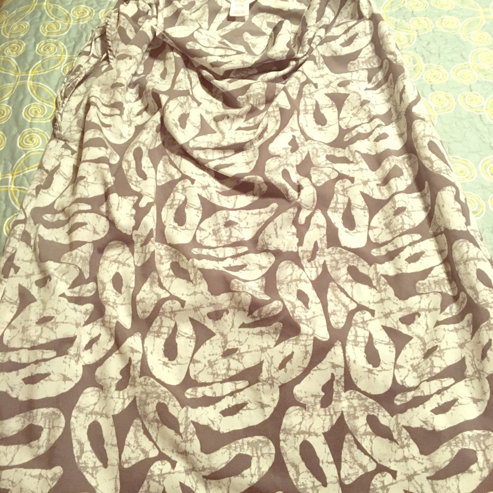 Women’s blouse